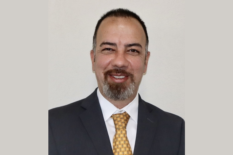 Dr. Ali Esmaili DDS