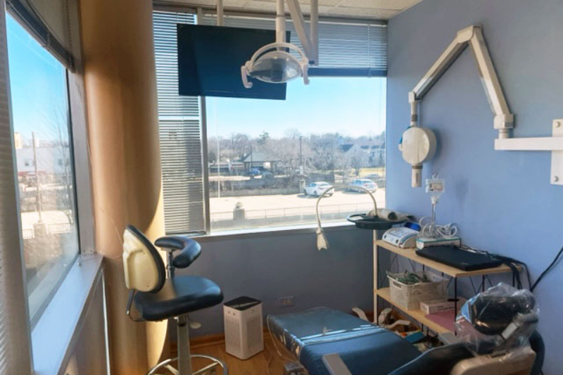 Dentist in Highland Park