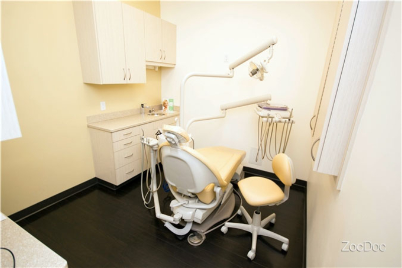 Dentist in Mountain View