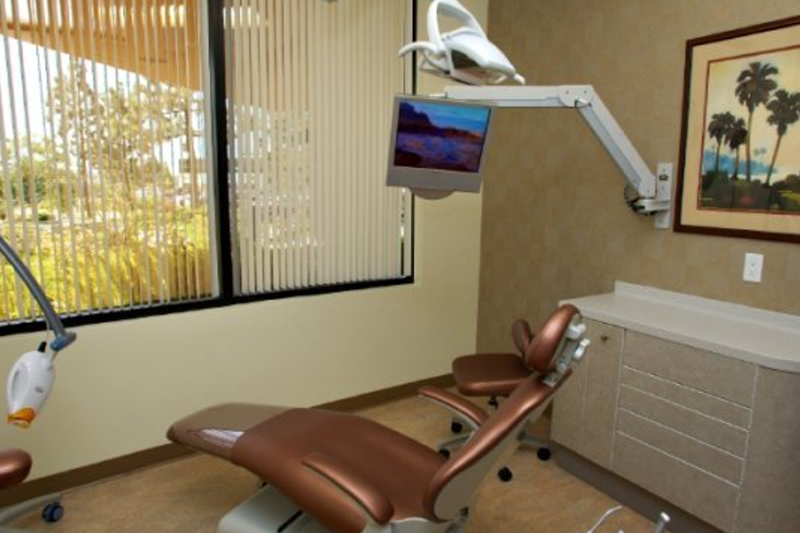 Dentist in Chula Vista